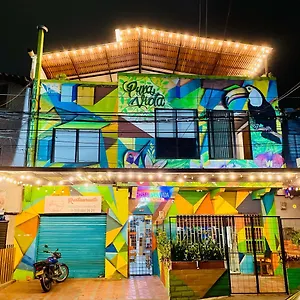 Pensión Pura Vida La 70, Medellín